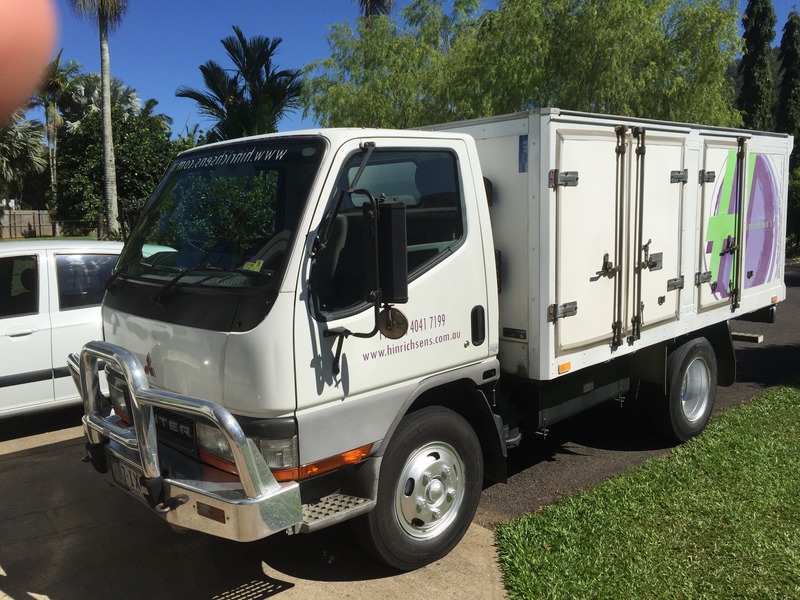 2001 MITSUBISHI CANTER FE537 B SWB