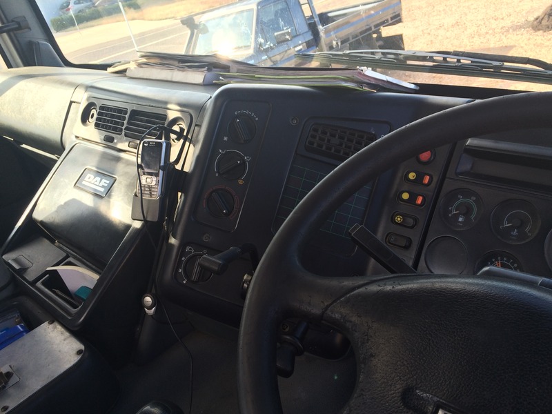 2001 DAF CF85 TRUCK