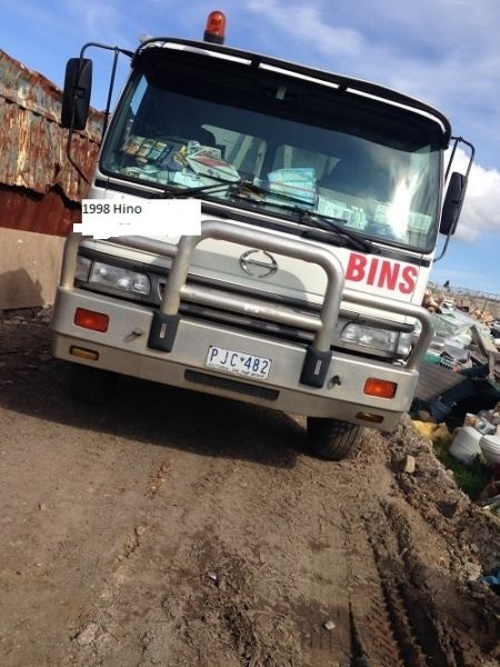 1998 HINO FG