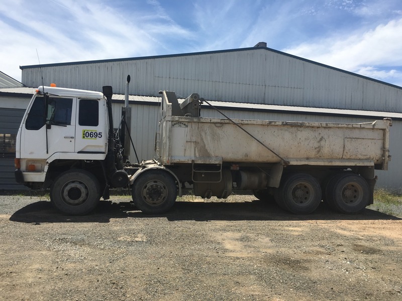 1996 MITSUBISHI FS4 28SS2 (8x4)