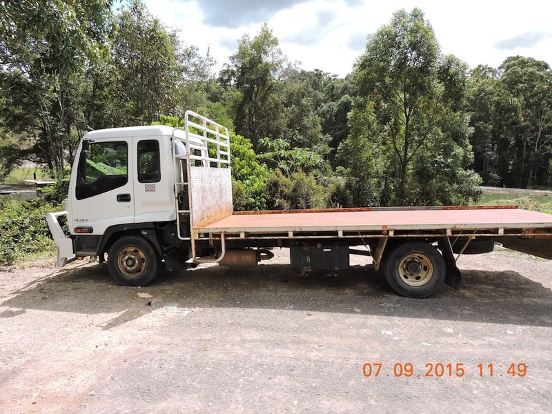 2006 ISUZU FRR 500 MEDIUM F3