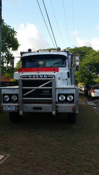 1985 VOLVO N12 (6x4)