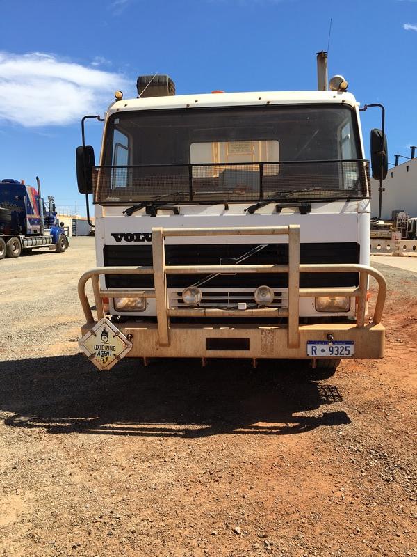 1993 VOLVO FL10 F (6x4) HIGHWAY