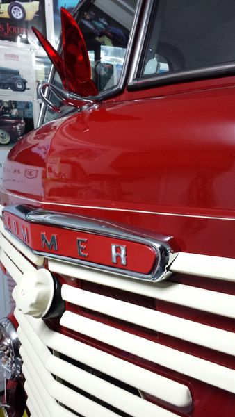 1957 COMMER CD762