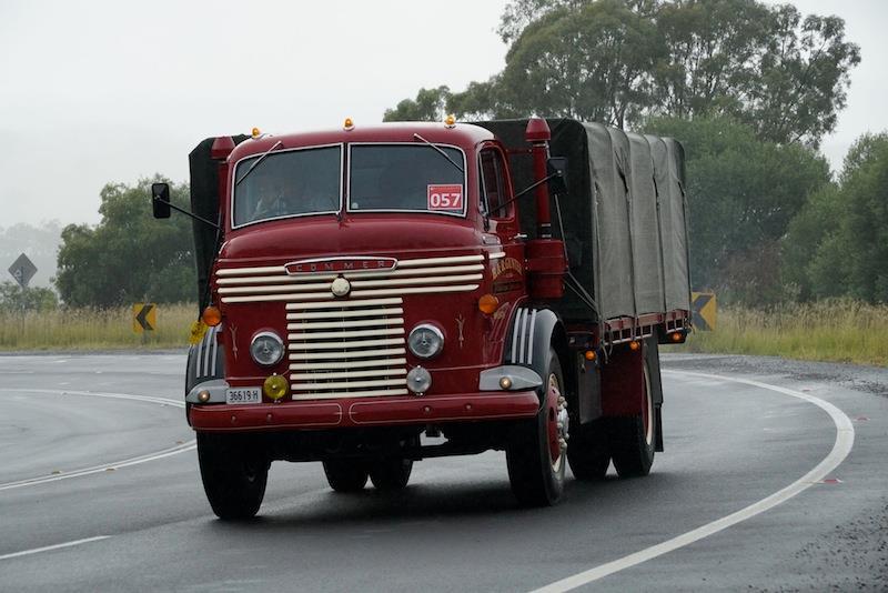 1957 COMMER CD762