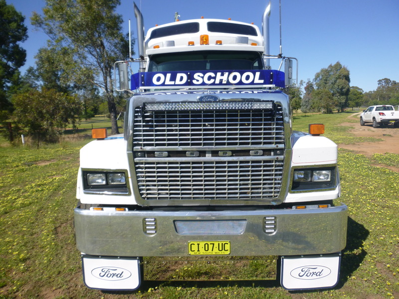 1990 FORD LTL9000 (6x4) ROADTRAIN