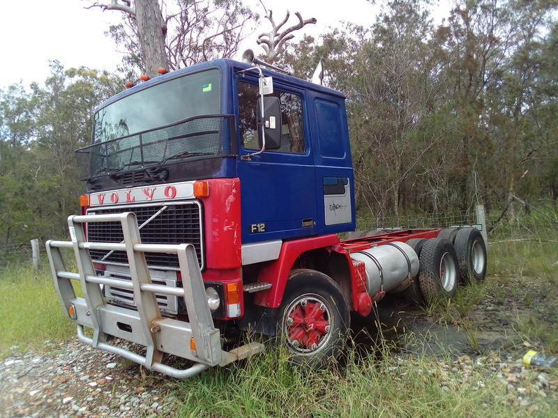 WRECKING: EARLY VOLVOS, F7 F10 F12 N10 G88 ALSO FORD L9000 L8000,