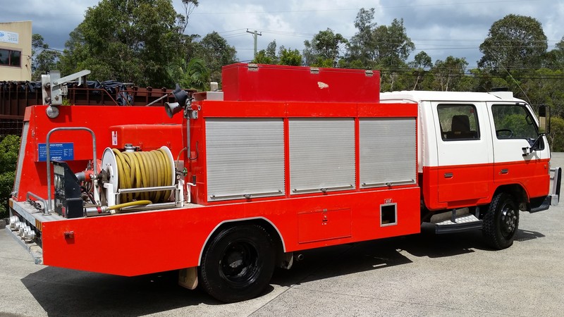 2000 MAZDA T4000 (LWB)