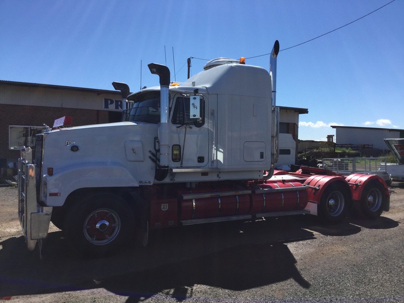 1999 MACK TITAN (6x4)