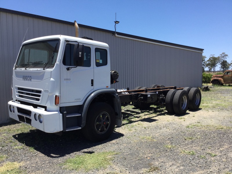 2008 ACCO 2350G