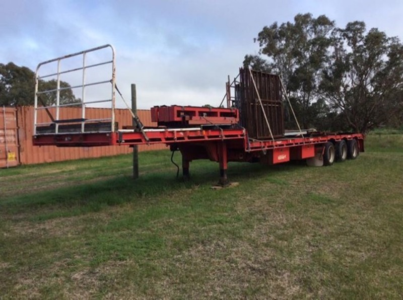 2013 LIBERTY FREIGHTMORE DROP DECK