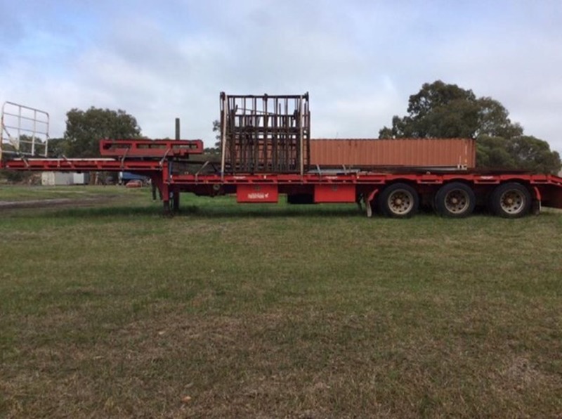 2013 LIBERTY FREIGHTMORE DROP DECK