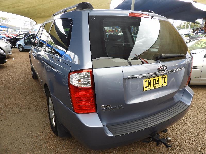 2008 KIA GRAND CARNIVAL
