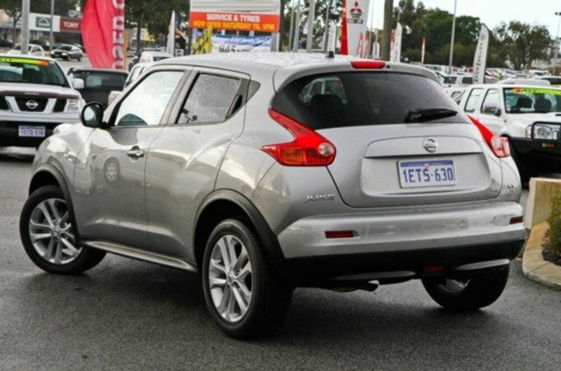 2014 NISSAN JUKE ST 2WD F15 MY14