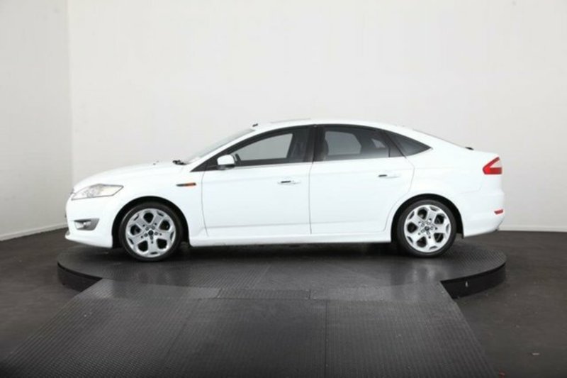 2010 FORD MONDEO TITANIUM MB