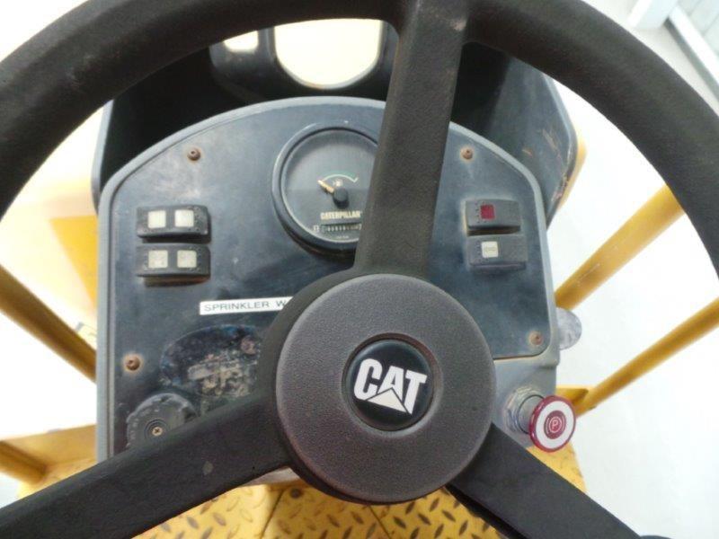 CATERPILLAR CB-224E