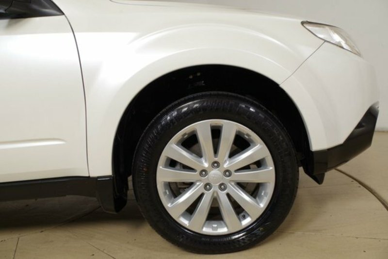 2012 SUBARU FORESTER XS MY12