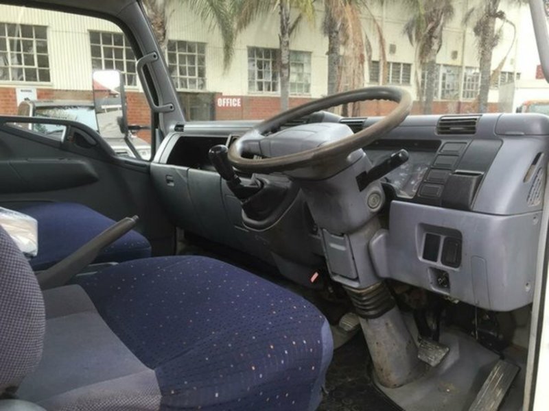 2006 MITSUBISHI Fuso 4.0 CANTER