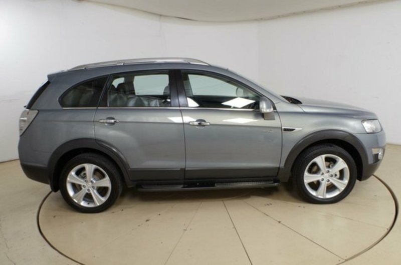 2011 HOLDEN CAPTIVA 7 LX (4x4) CG SERIES II