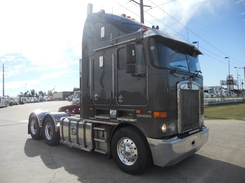 2010 KENWORTH K108 Aerodyne K108 Truck
