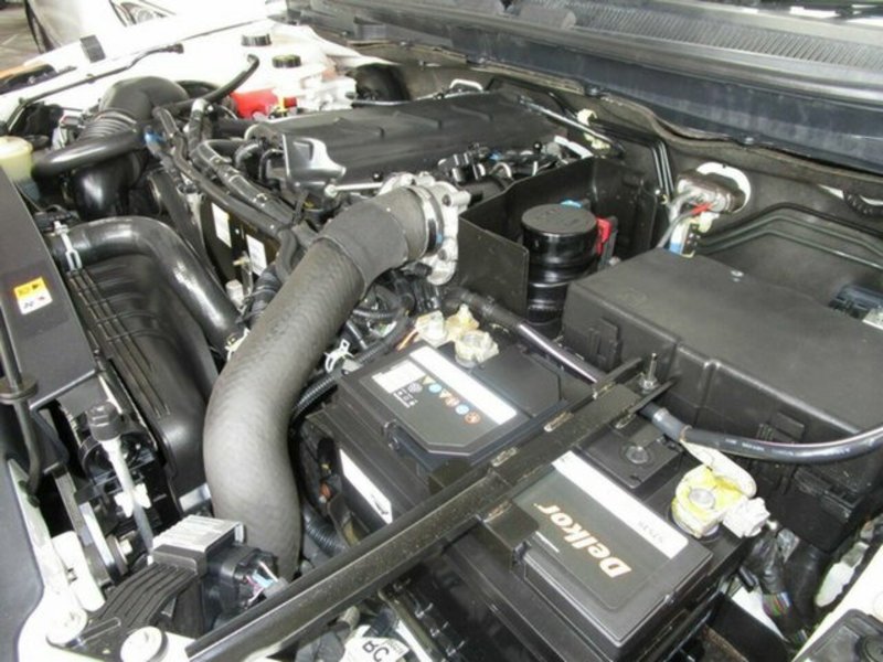 2012 MAZDA BT-50 XT (4x2)