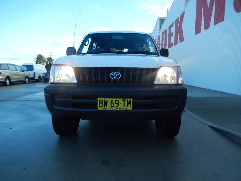2000 TOYOTA LANDCRUISER PRADO RV6 (4x4) VZJ95R