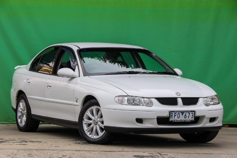 2002 HOLDEN COMMODORE Equipe VX II