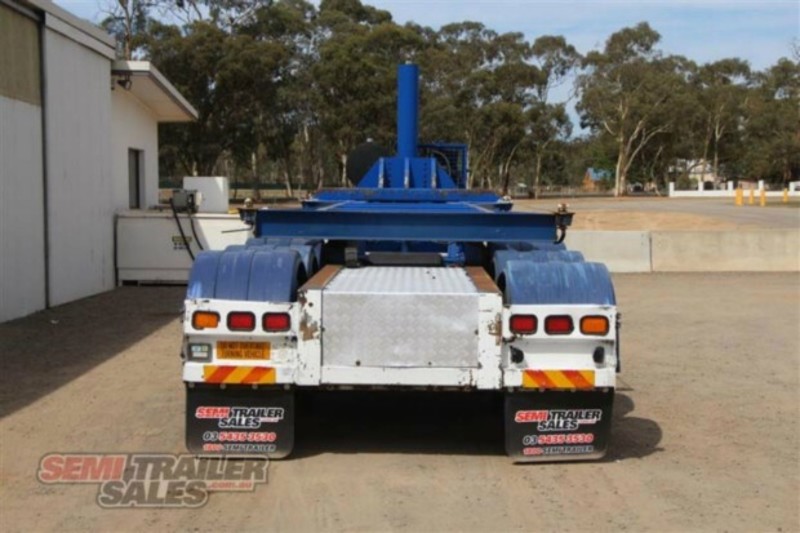 2008 MOORE Semi Retractable Tipping Skel Semi