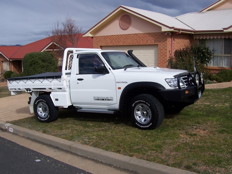 2006 NISSAN PATROL ST