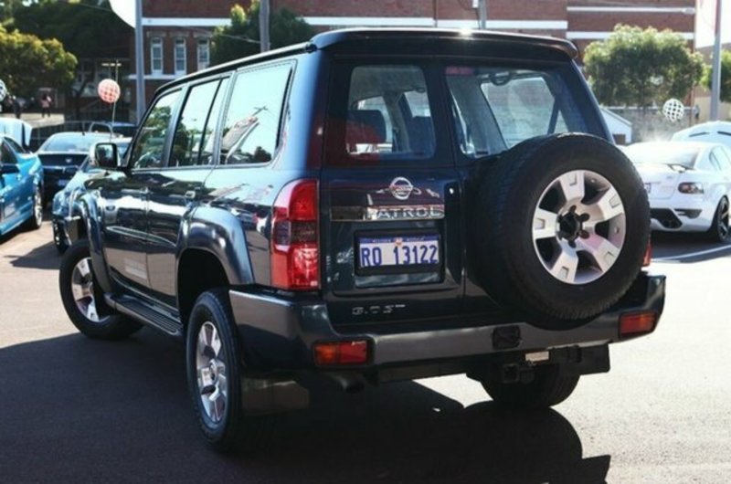 2009 NISSAN PATROL ST (4x4) GU VI