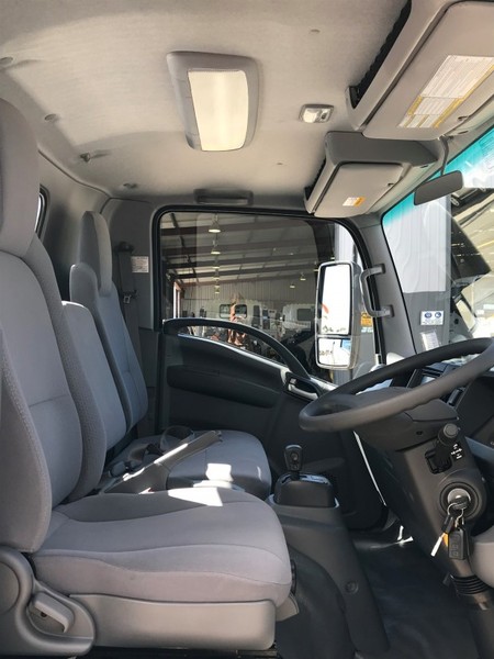 2017 ISUZU NPR 45 155 TRADEPACK NPR 45 155 Truck