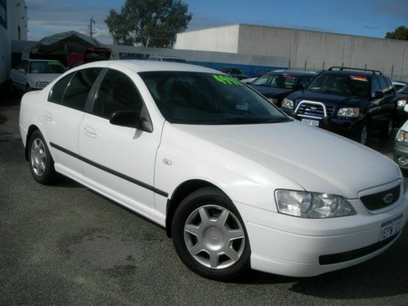 2004 FORD FALCON