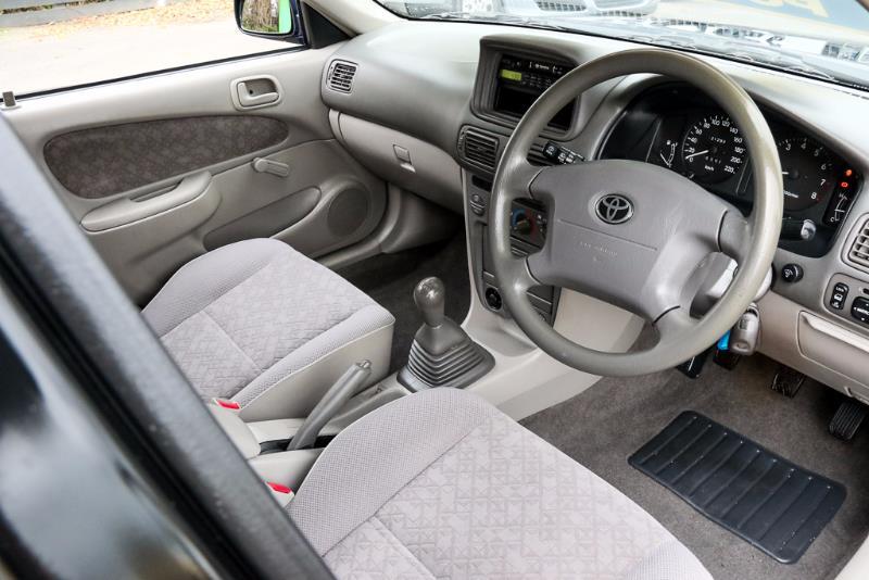 2000 TOYOTA COROLLA ASCENT AE112R