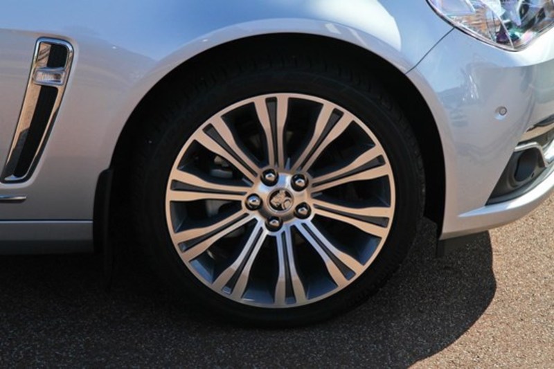 2014 HOLDEN CALAIS V SPORTWAGON VF MY14