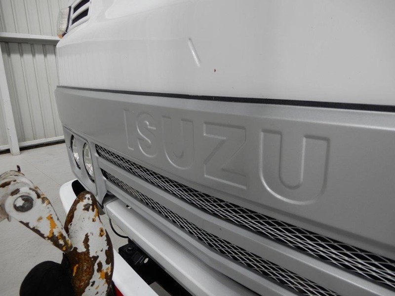 1982 ISUZU SBR SBR Truck