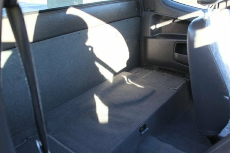2001 MITSUBISHI TRITON GLX Club Cab MK