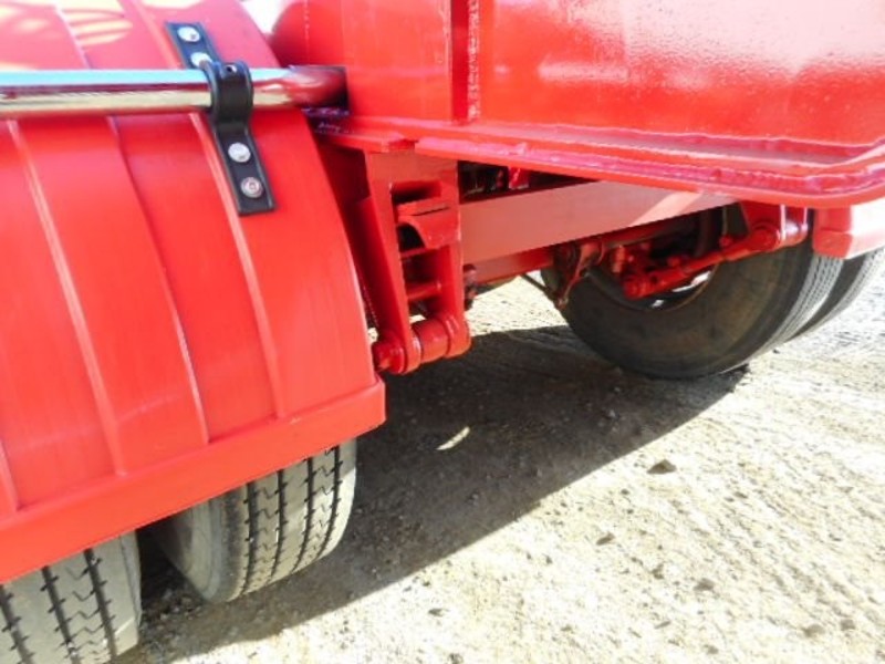 1983 Fruehauf Flat top BD LeadMid Trailer