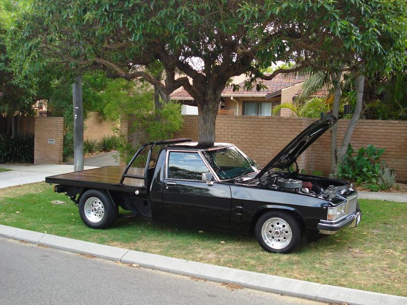 1982 HOLDEN WB One Tonner 