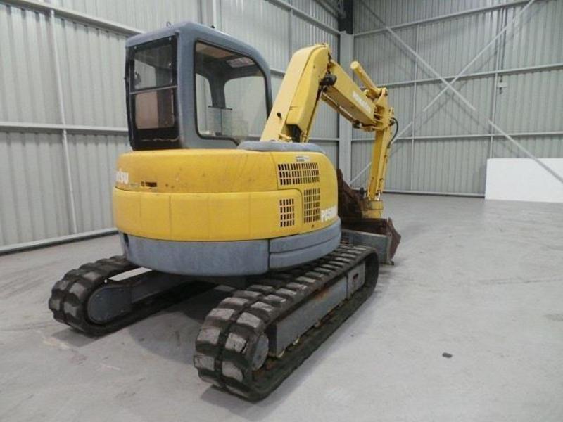 KOMATSU PC50UU-2 EXCAVATOR