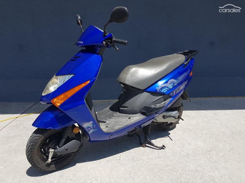 2009 HONDA LEAD 100 (SCV100)