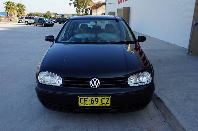 2002 VOLKSWAGEN GOLF GL