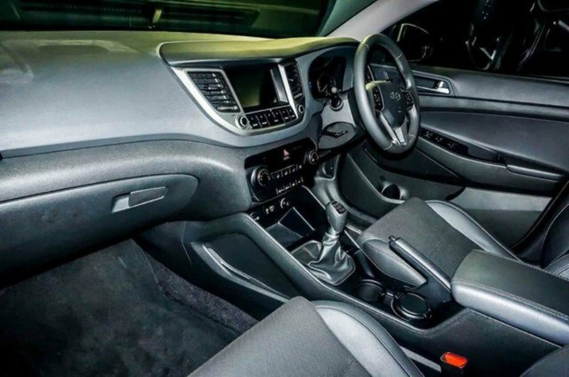 2017 HYUNDAI TUCSON Active X 2WD TL MY17