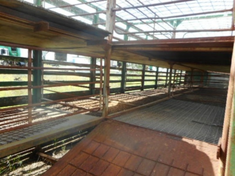Custom Livestock Equip
