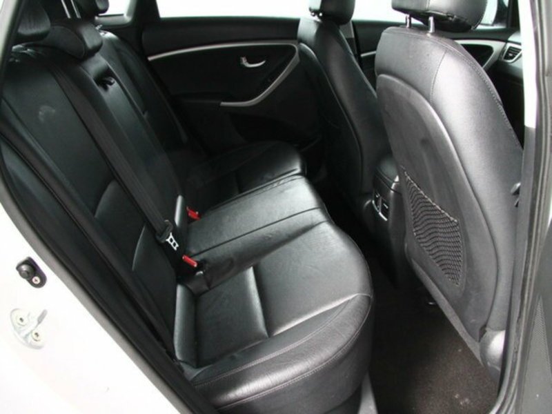 2013 HYUNDAI i30 PREMIUM GD