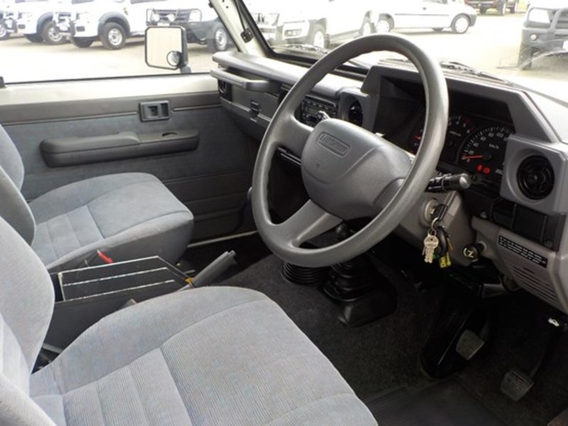 2006 TOYOTA LANDCRUISER RV TROOPCARRIER HDJ78R