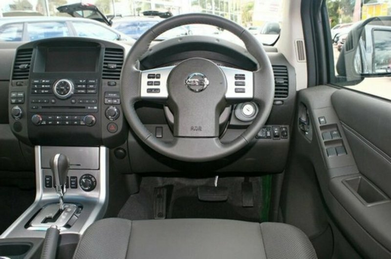 2015 NISSAN NAVARA ST (4x4) NP300 D23
