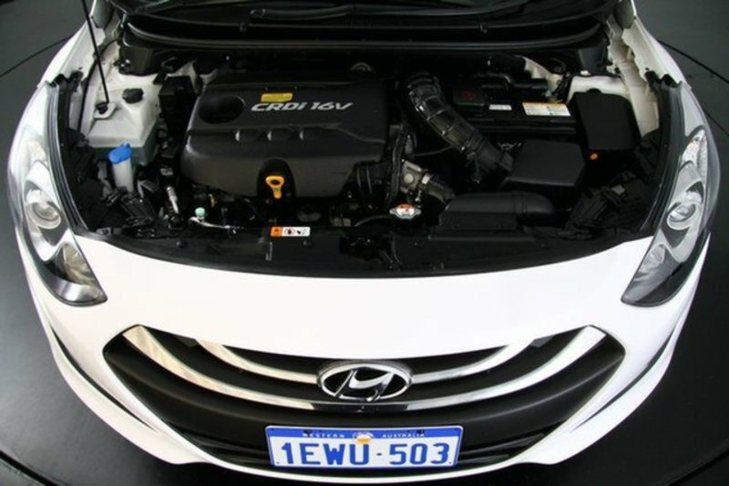 2013 HYUNDAI i30 ACTIVE 1.6 CRDi GD