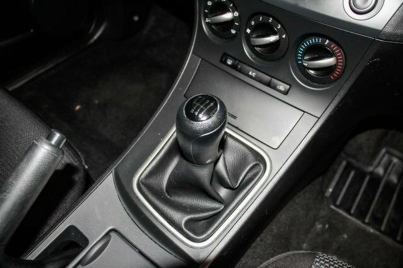 2013 MAZDA 3 Neo SKYACTIV-MT BM5276