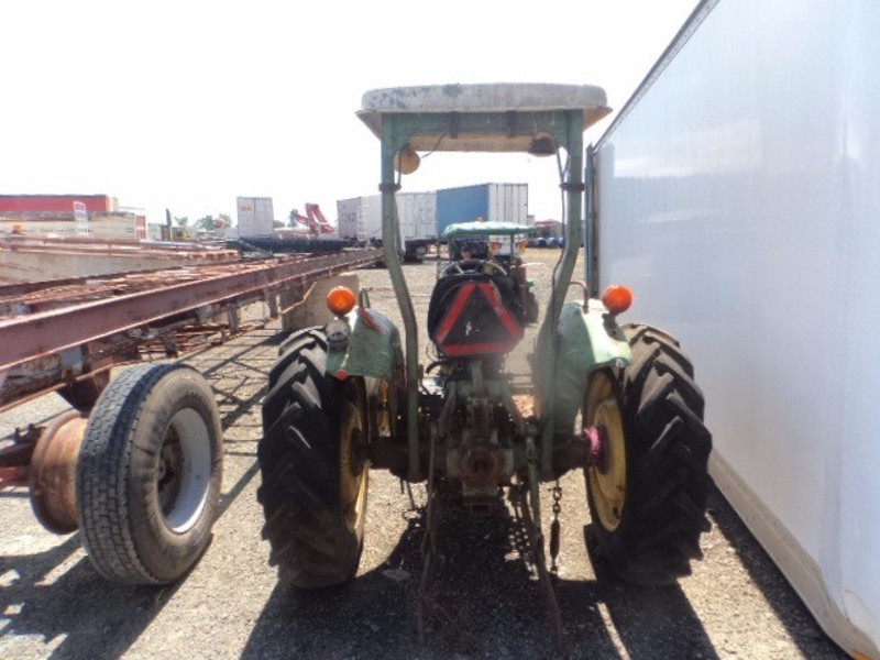 JOHN DEERE 3020 Tractor 3020 Tractor