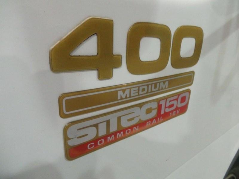 2006 ISUZU NPR400